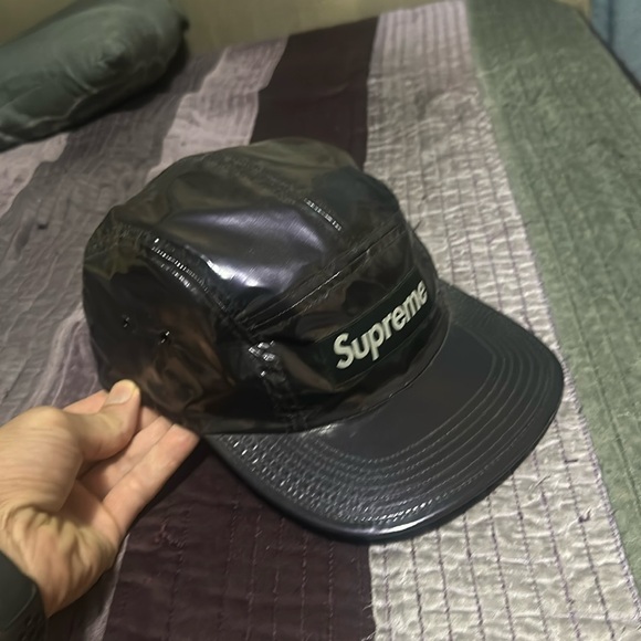 supreme rip stop shiny material cap Women or smaller size - Picture 2 of 3